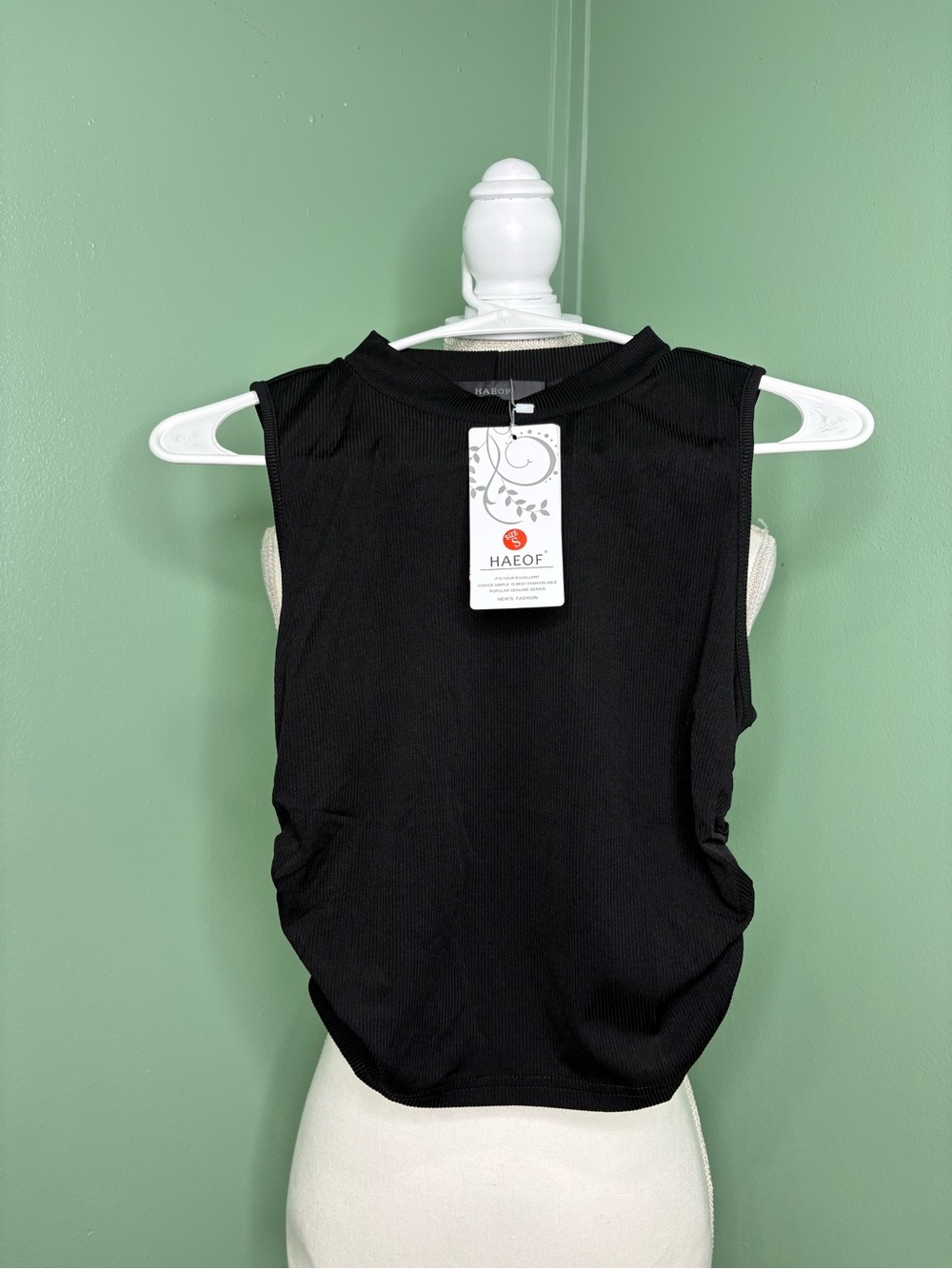 American Eagle Outfitters Black Sleeveless Ribbed Tank Top
